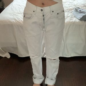 White oversized low waisted carmar baggy jeans
